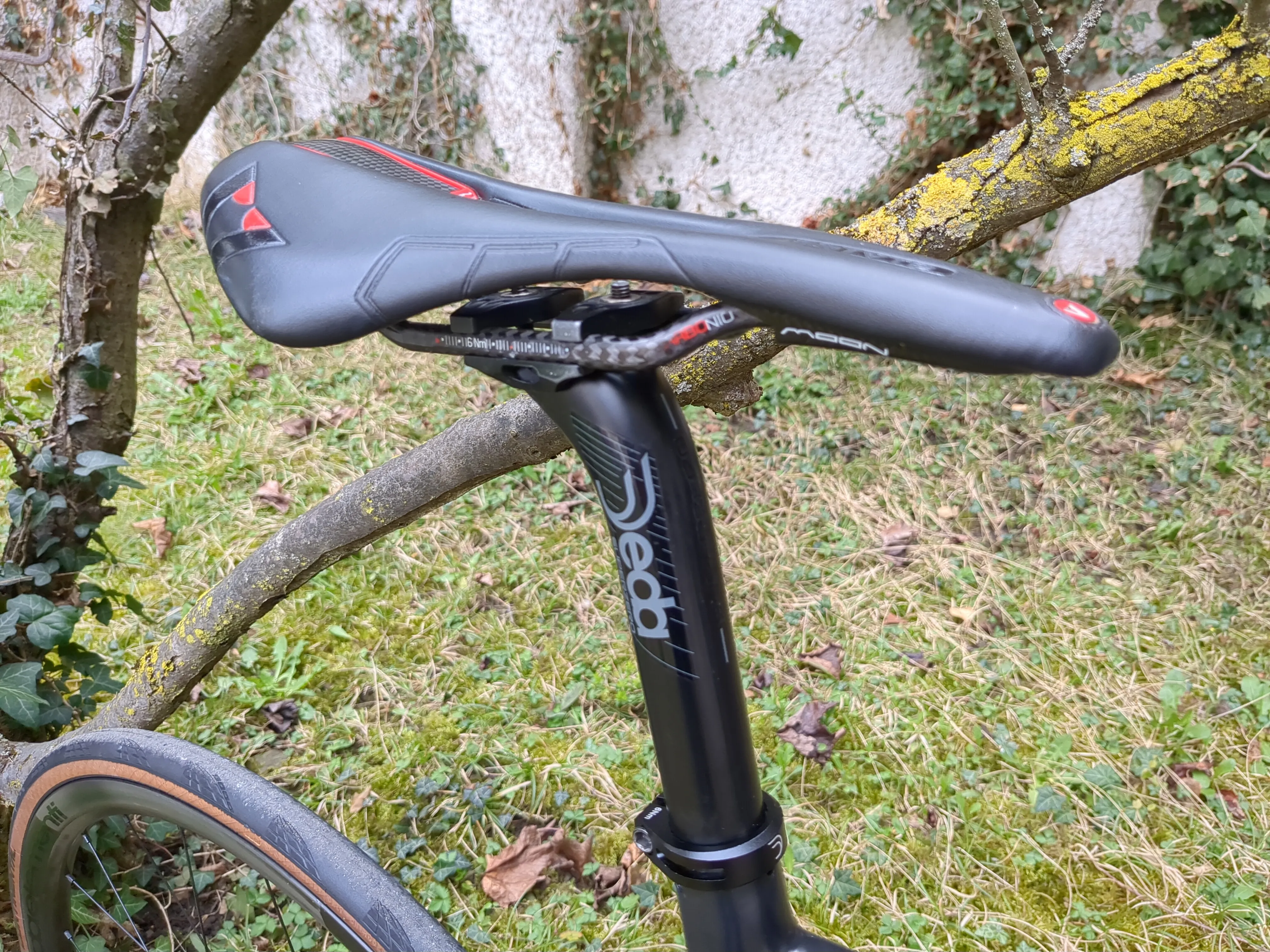 Aerelli Custom Carbon Disc (RH L)