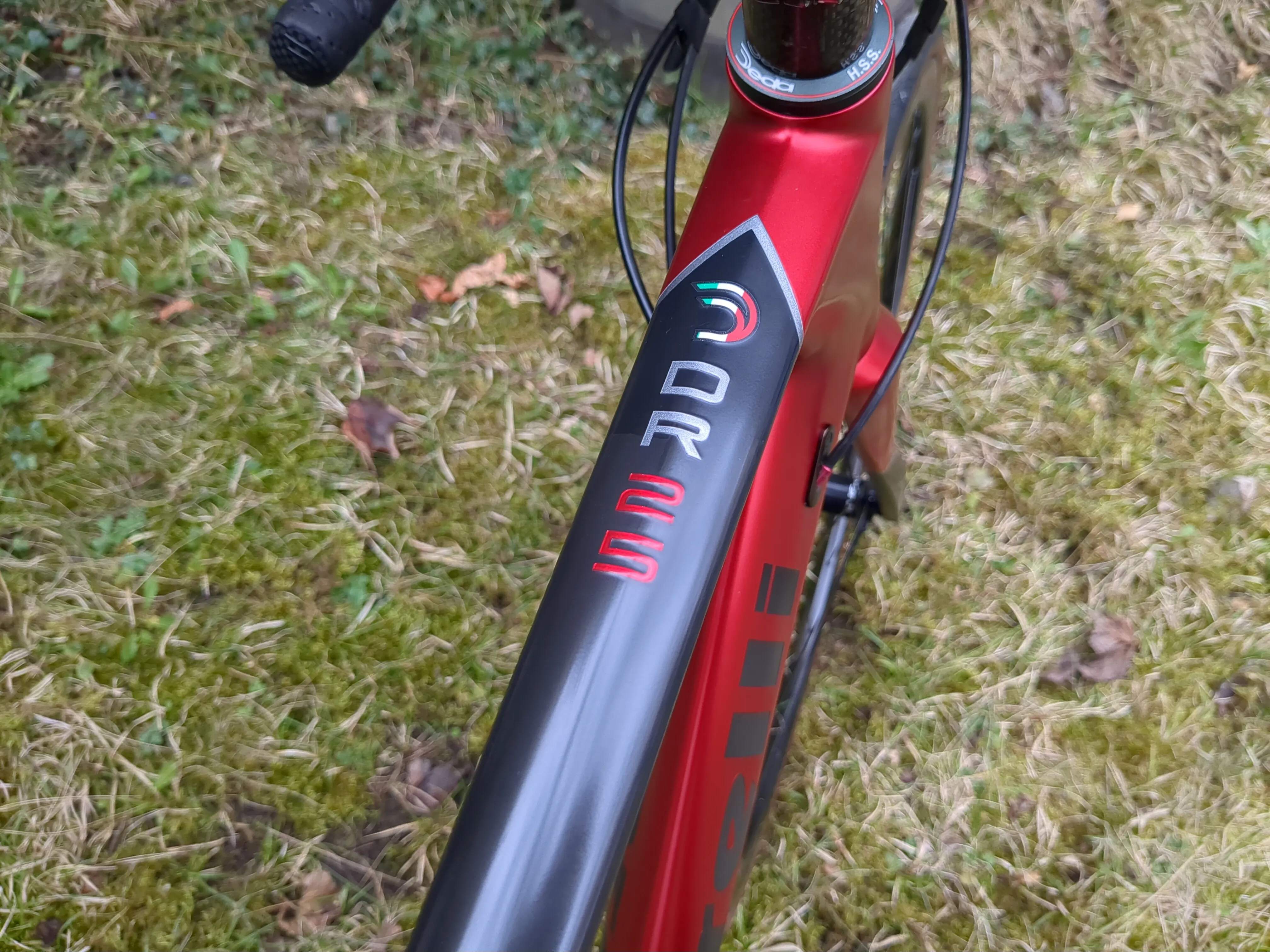 Aerelli Custom Carbon Disc (RH L)